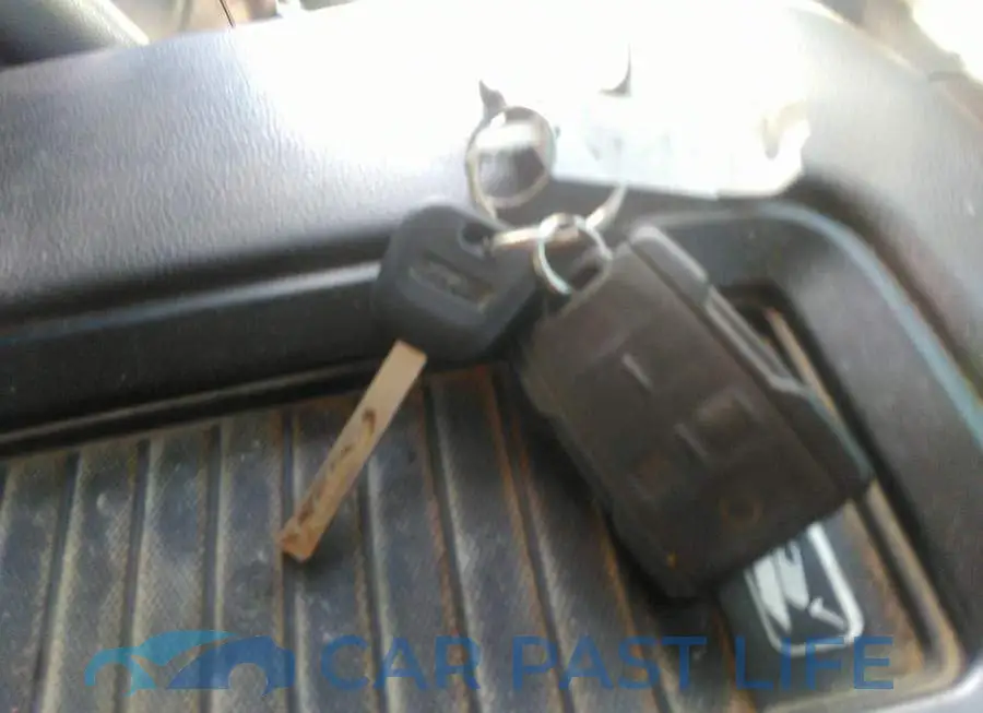 1GT12SEG6HF132382# 11