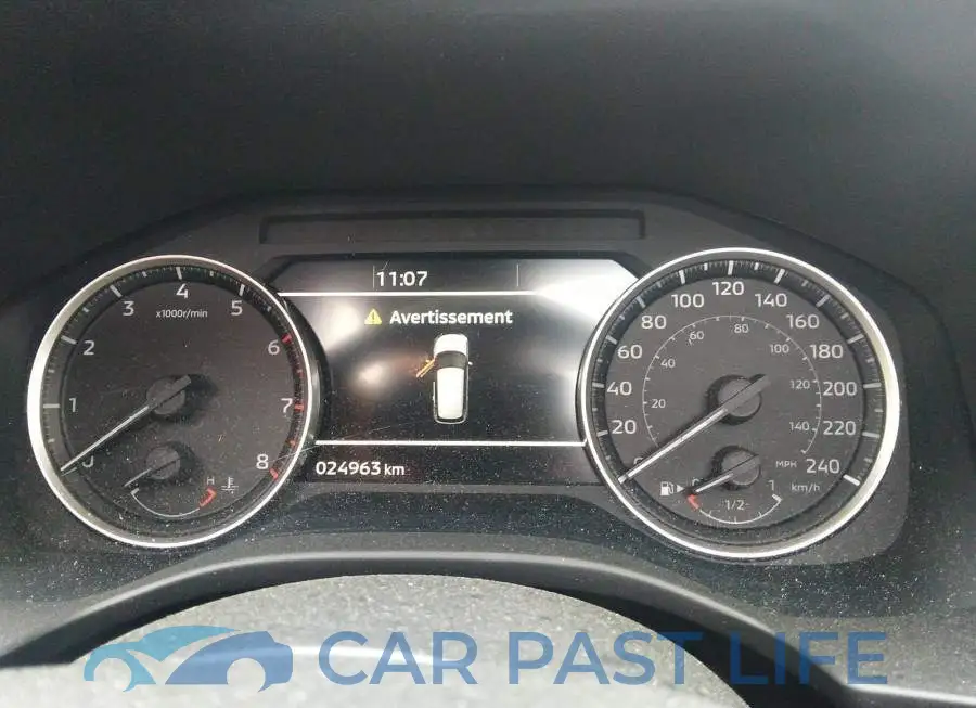 JA4J4UA87NZ605618# 7