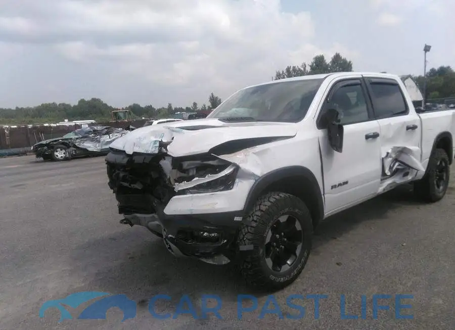 1C6SRFLT8NN189313# 12