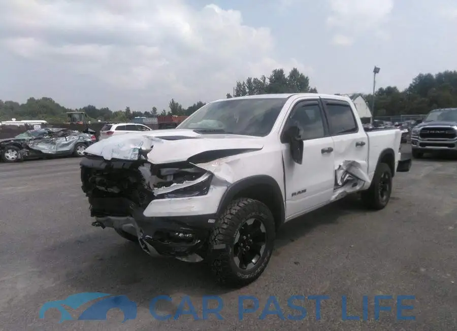 1C6SRFLT8NN189313# 6