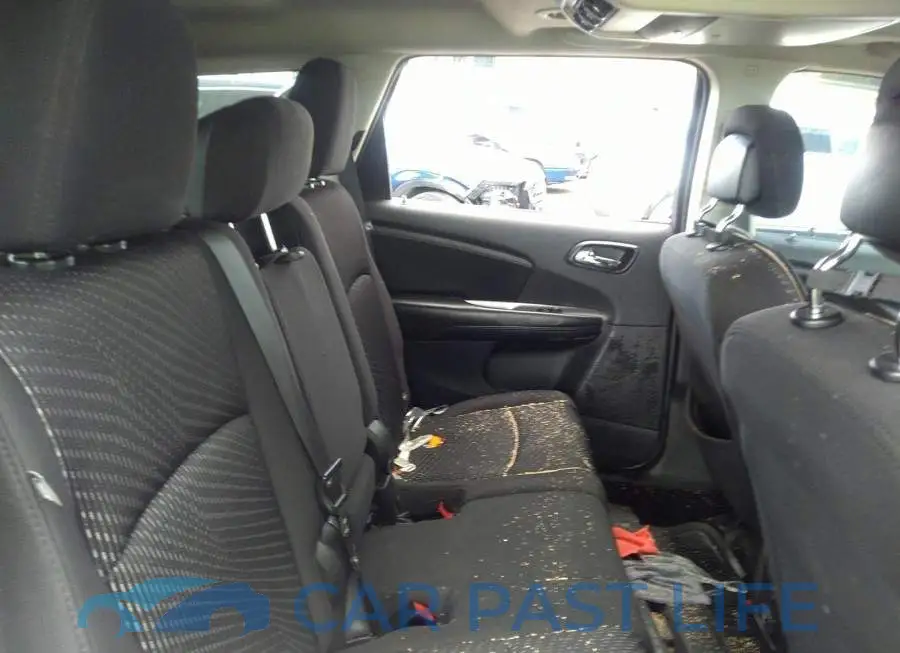 3C4PDCCG5FT616995# 8