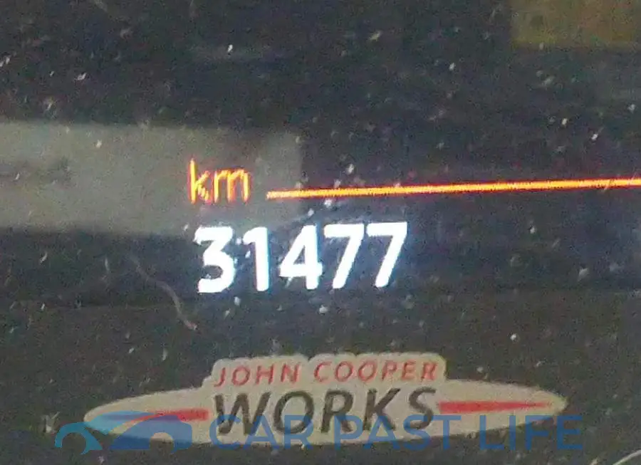 WMWXM9C50J2F66308# 7