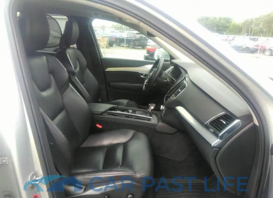 YV4A22PK5G1035751# 5