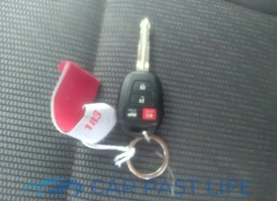 2T1BURHE5JC076998# 11