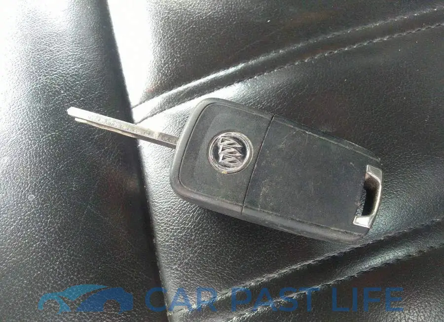 2G4GK5EX3F9222568# 11