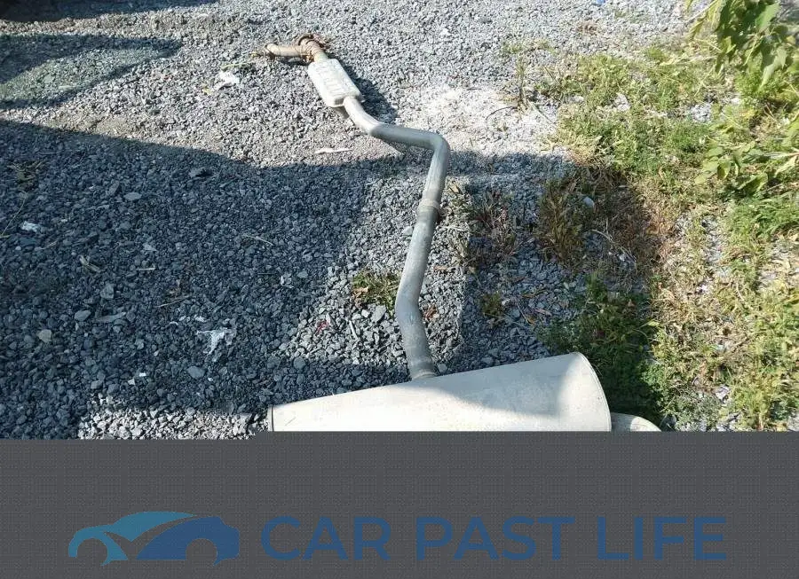 1C4PJLAS9FW762262# 12