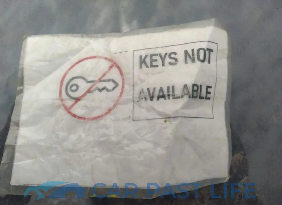 5YJ3E1EB0NF323052# 11