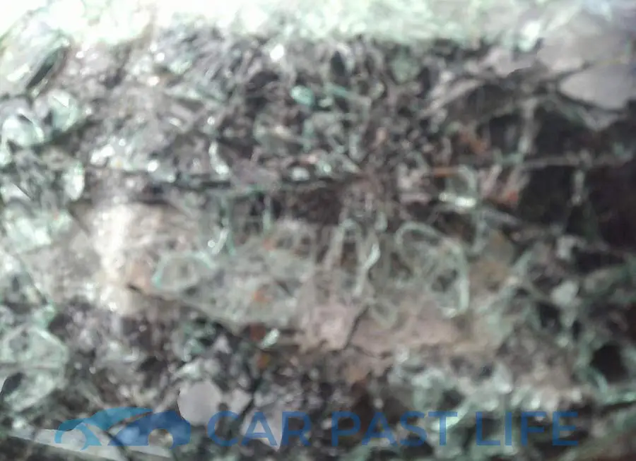 5YJ3E1EB0NF323052# 9