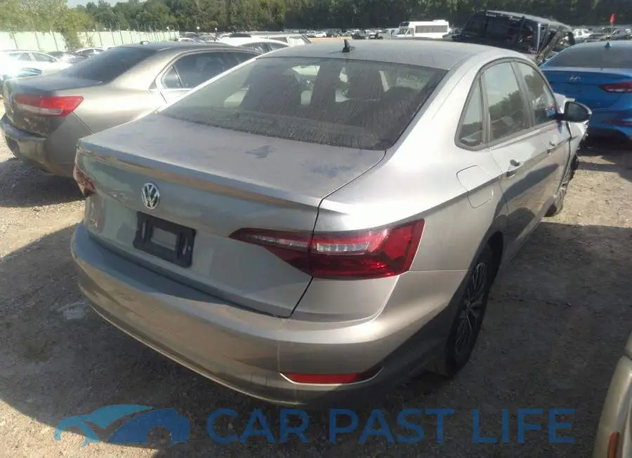 3VWCB7BU6LM076501# 4