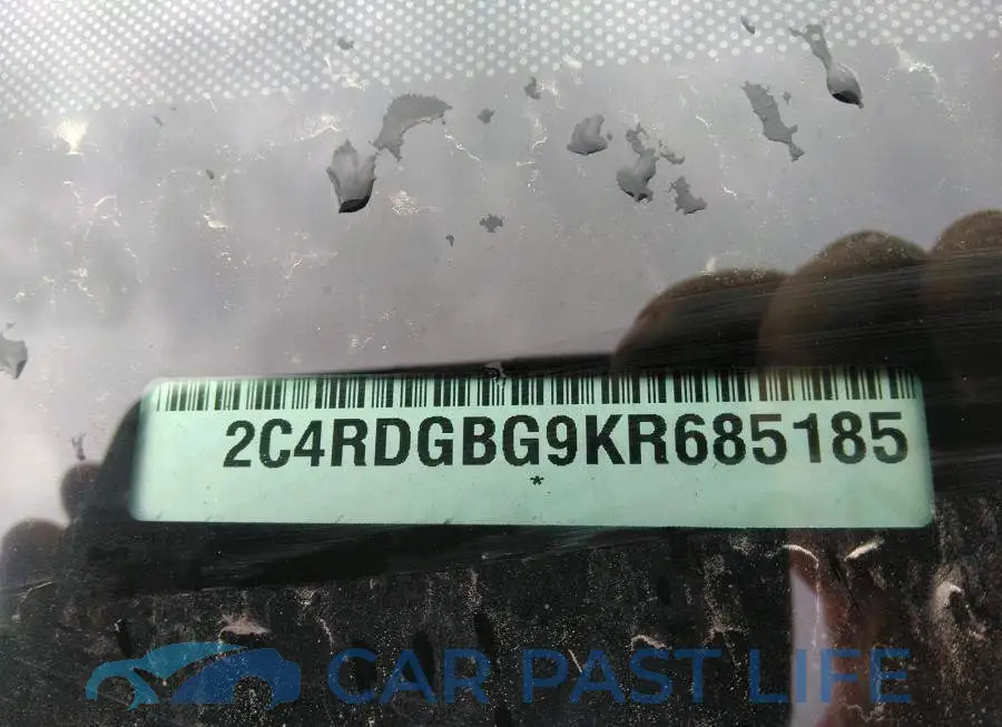 2C4RDGBG9KR685185# 9