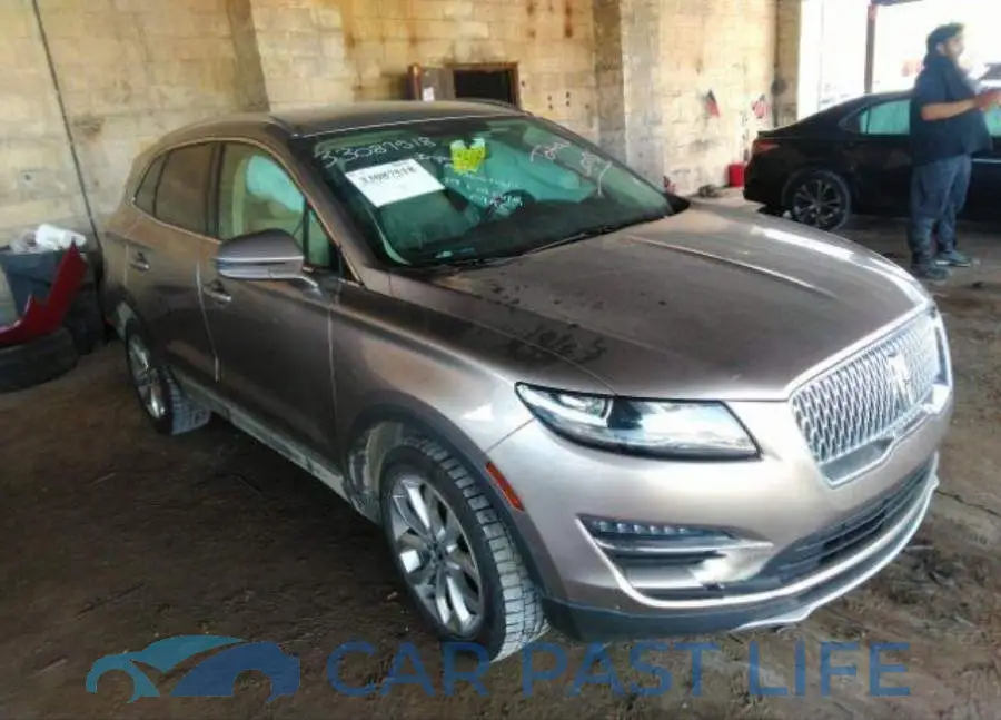 5LMCJ2D92KUL34260# 1