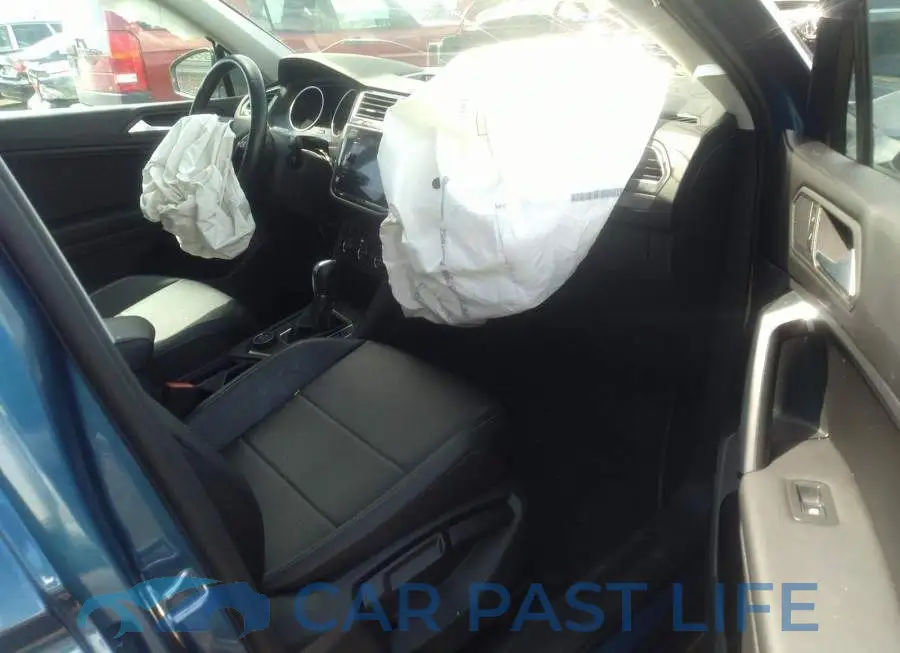 3VV2B7AX5KM042091# 5