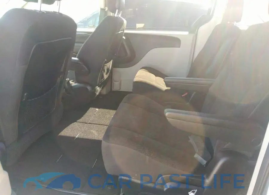 2C4RDGBG7JR310149# 8