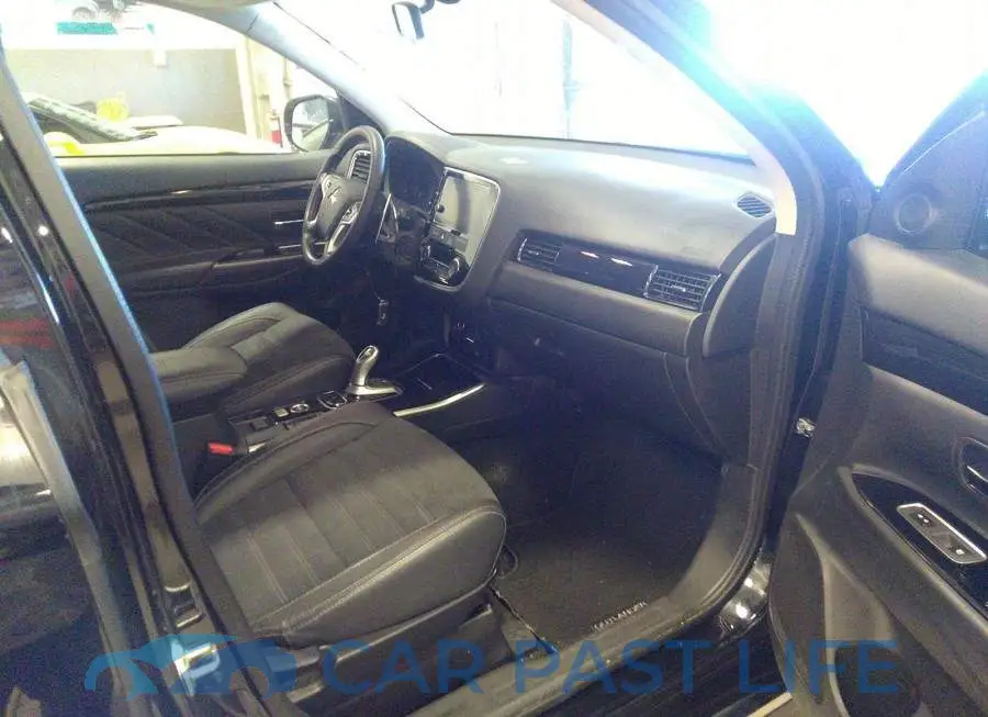 JA4J24A52JZ616323# 5