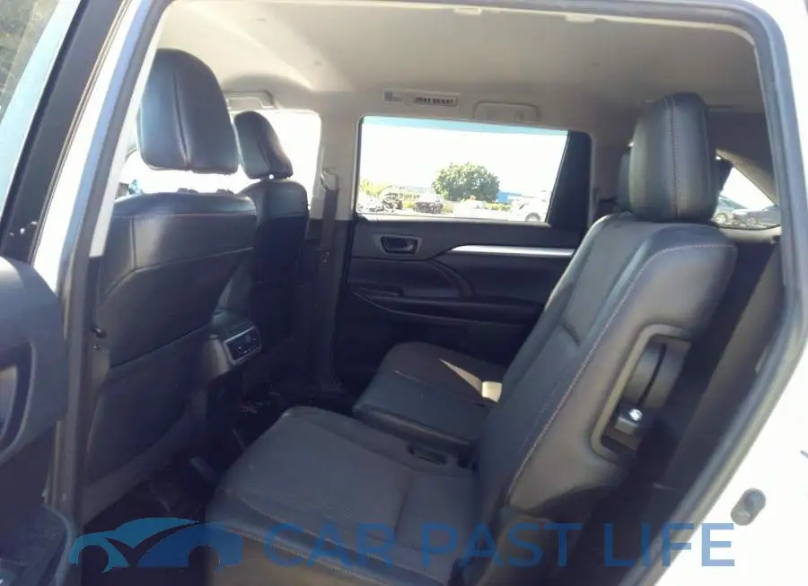 5TDBZRFH2JS491962# 8