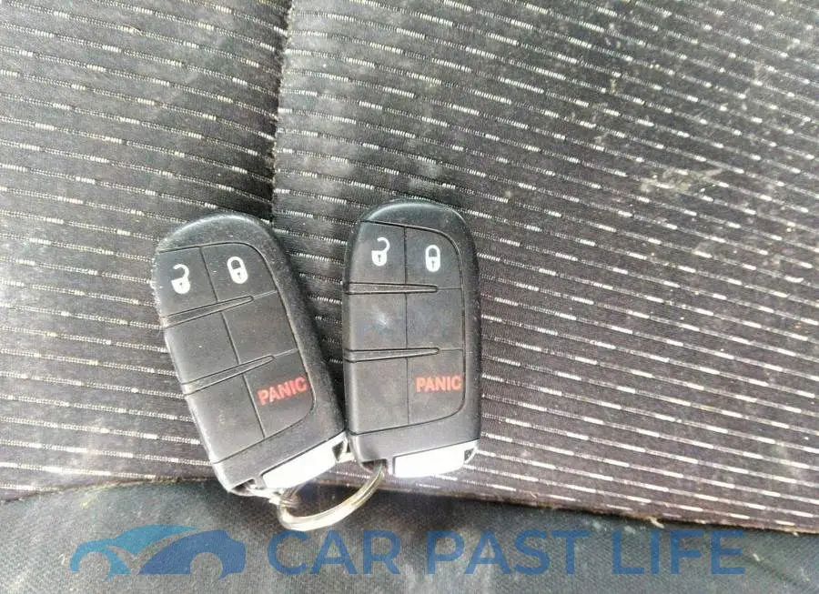 3C4PDCAB4HT584485# 11
