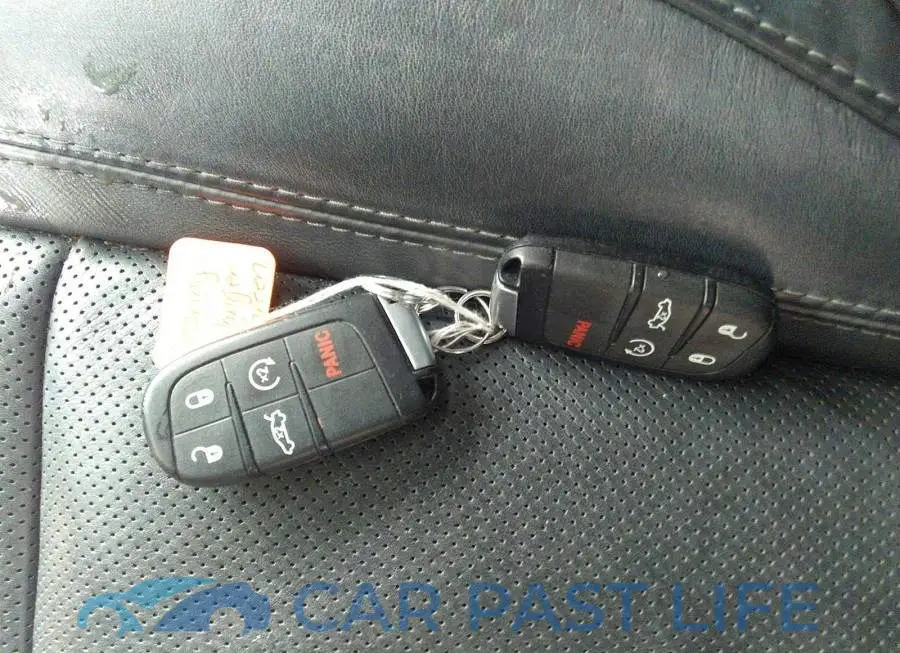 2C3CDZGG1HH649021# 11