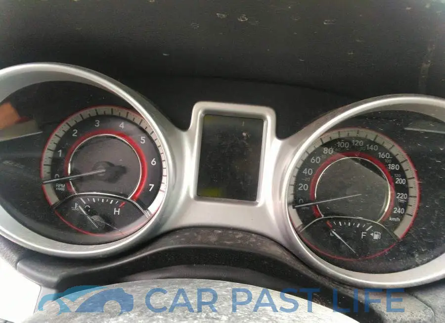 3C4PDCAB4HT584485# 7