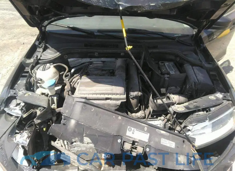 3VW2B7AJ4HM344312# 10