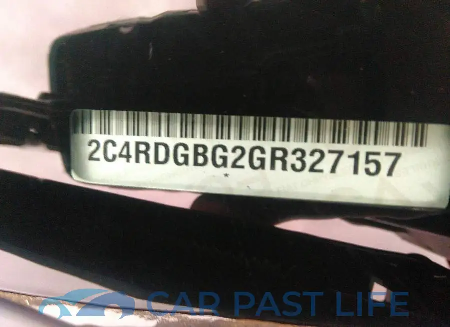 2C4RDGBG2GR327157# 9