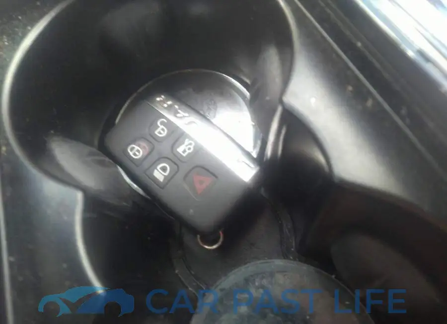 SAJBK4BV6GCY18930# 11
