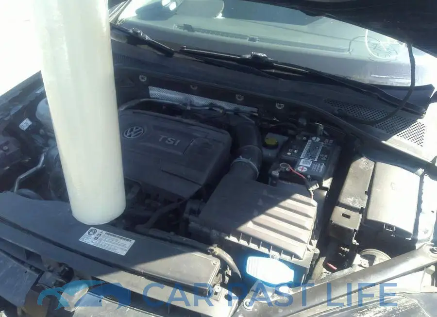 3VW117AU5GM027078# 10