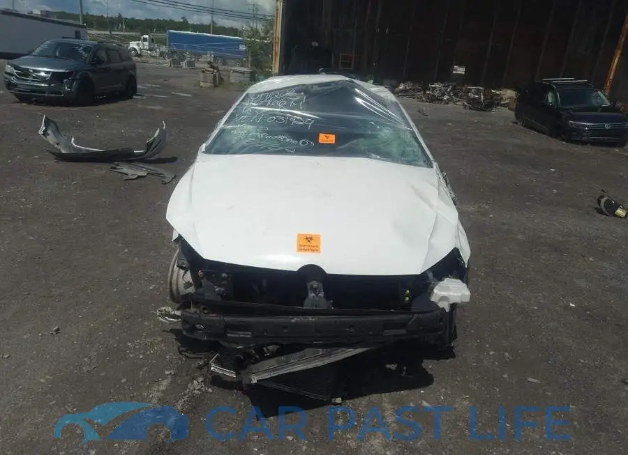 3VW217AUXGM031924# 6