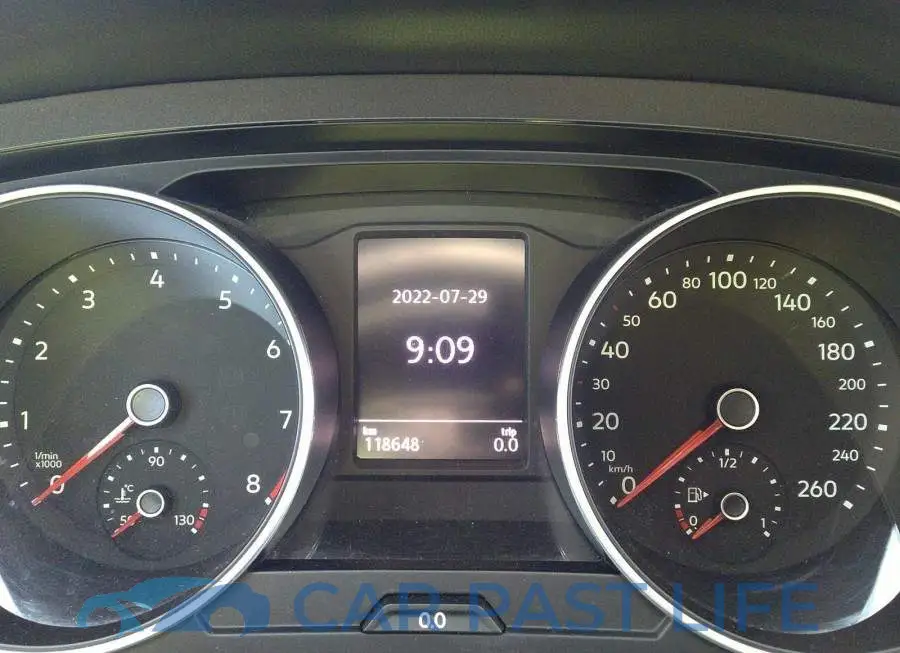 3VV0B7AX1KM147587# 7