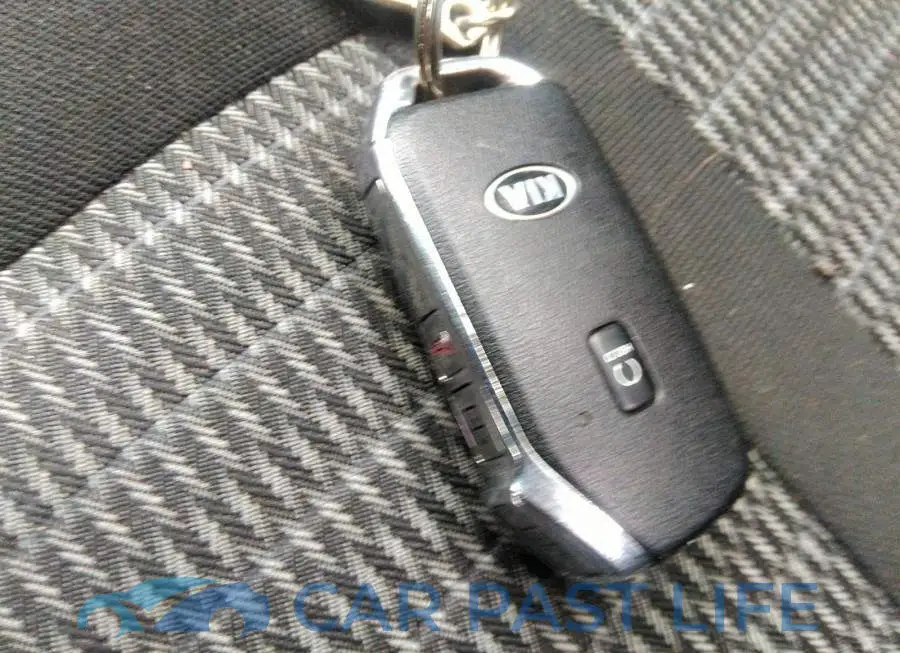 5XYRGDLC7MG009455# 11