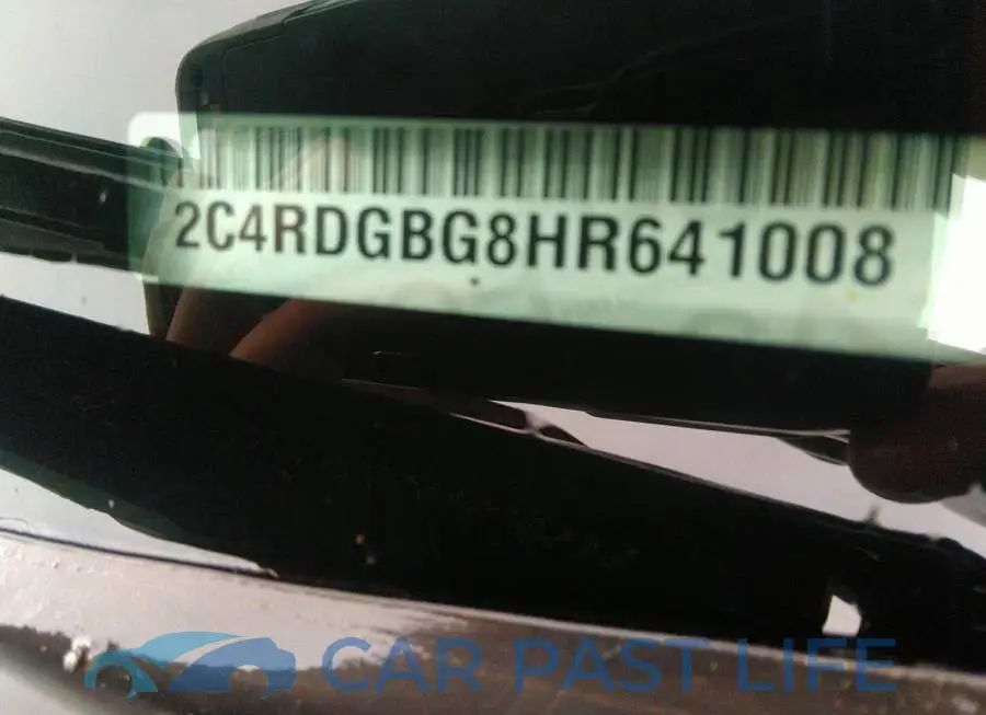 2C4RDGBG8HR641008# 9