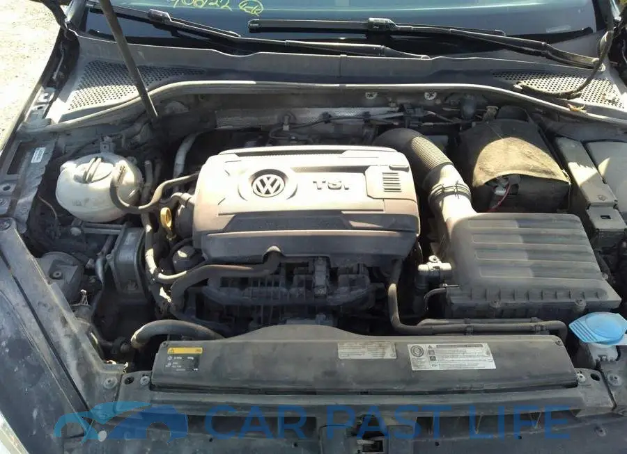3VW117AU6FM027346# 10