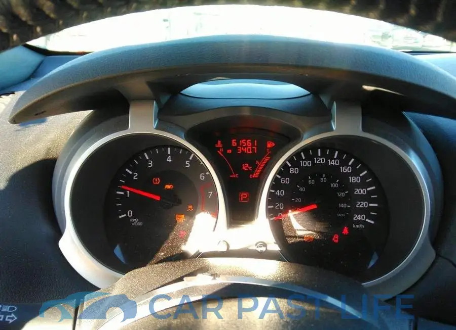 JN8AF5MV9GT655793# 7