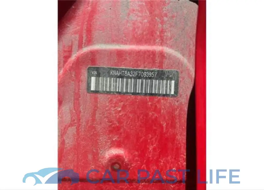 KNAHT8A32F7093957# 9