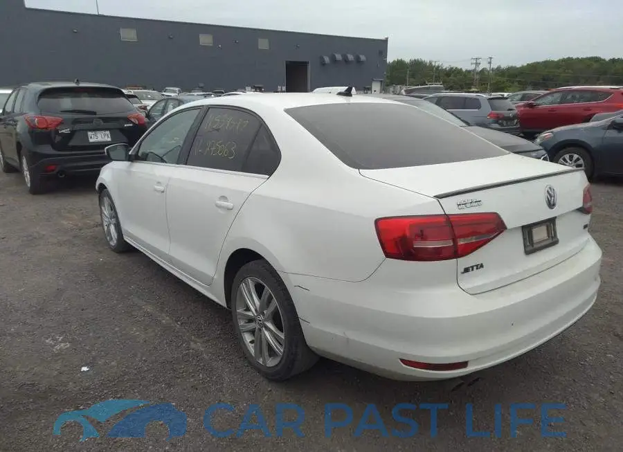 3VW3A7AJ8FM275063# 3