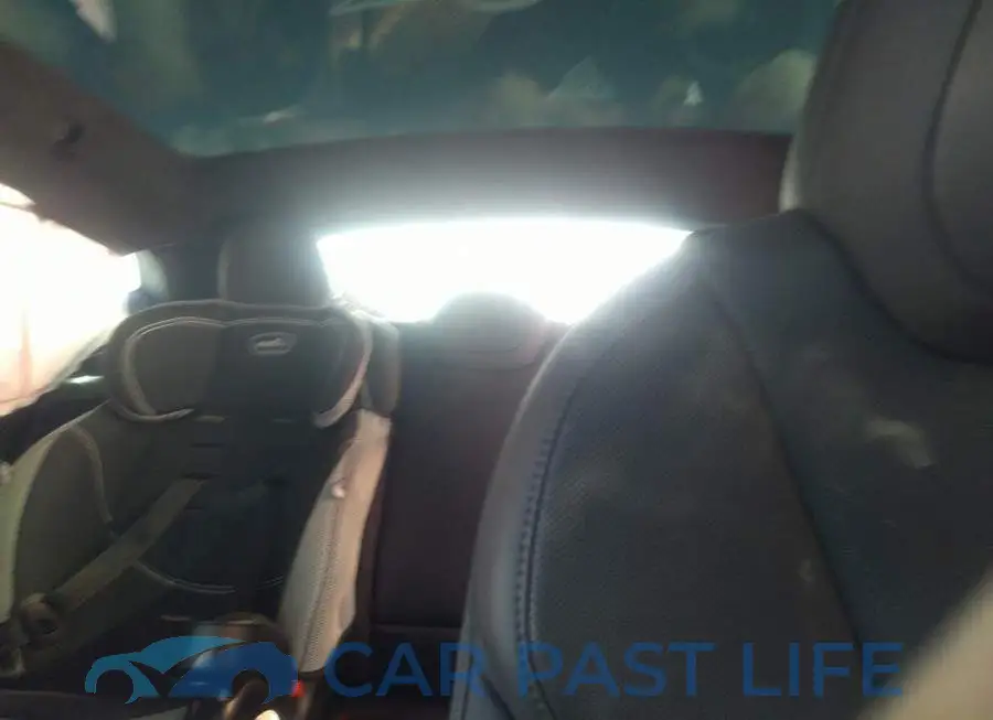 5YJSA1E61MF451289# 8