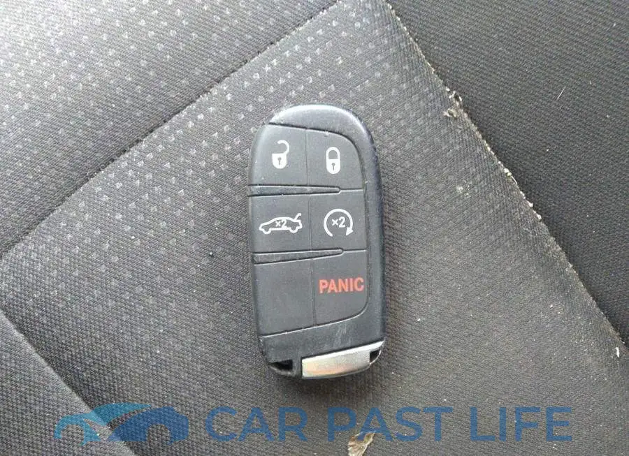 1C3CCCAB4FN525522# 11