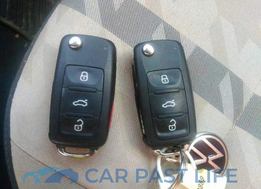 3VW5DAAT9JM506804# 11