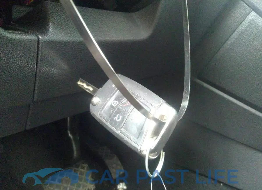 3VV2B7AX2JM173820# 11