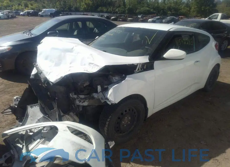 KMHTC6AD5GU248249# 2