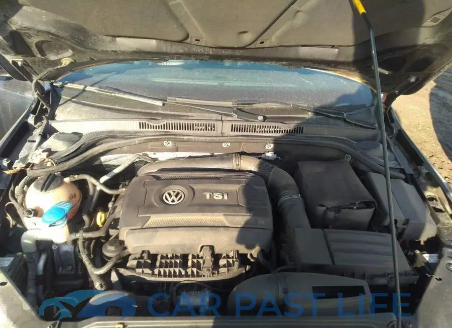 3VW4S7AJ9GM340392# 10