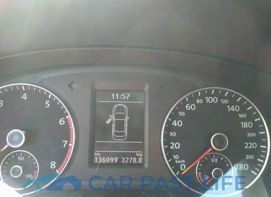 1VWCS7A30FC058235# 7