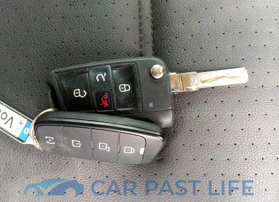 3VW217AU1FM074269# 11