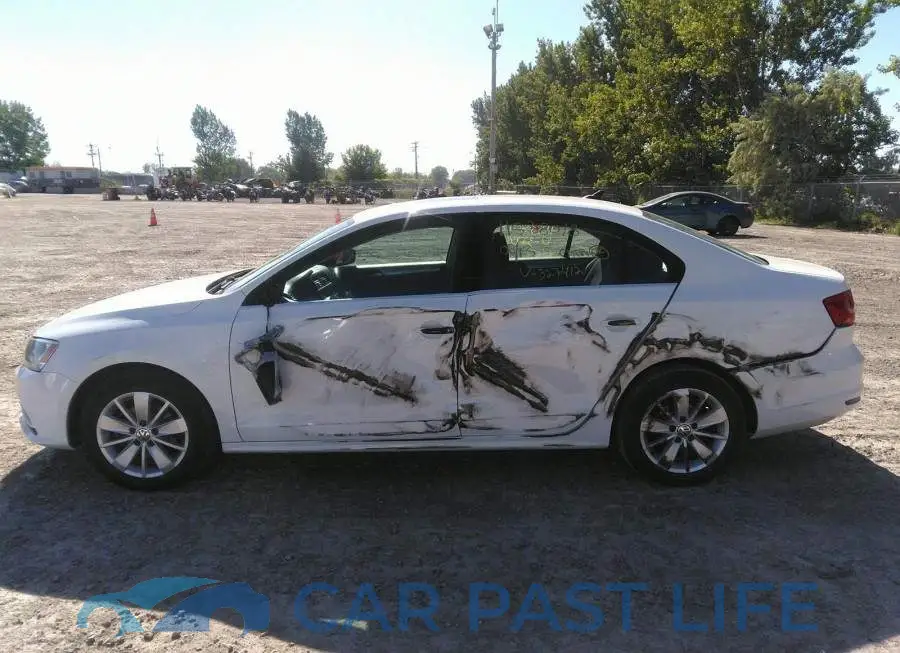 3VW2K7AJ4FM327412# 6