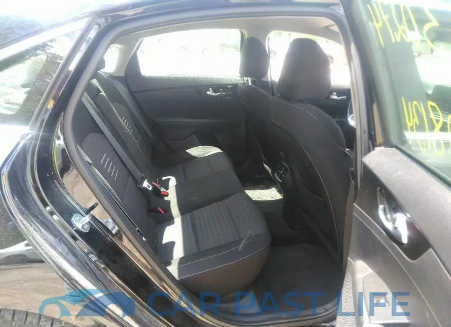 3KPF54AD7LE208134# 8