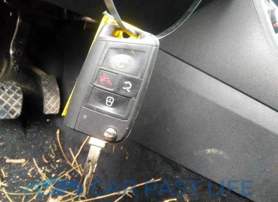 3VWC57BU5KM267154# 11