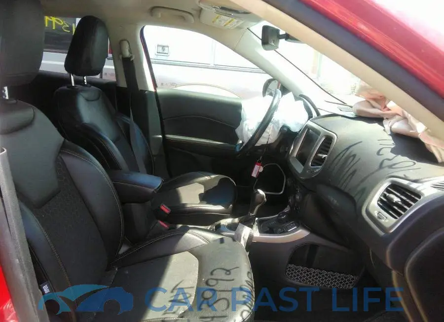 3C4NJDBB6KT800154# 5