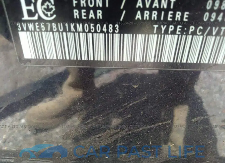 3VWE57BU1KM050483# 9