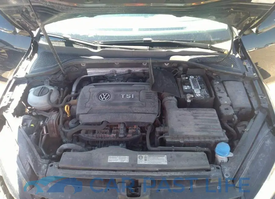 3VW117AU6HM002417# 10