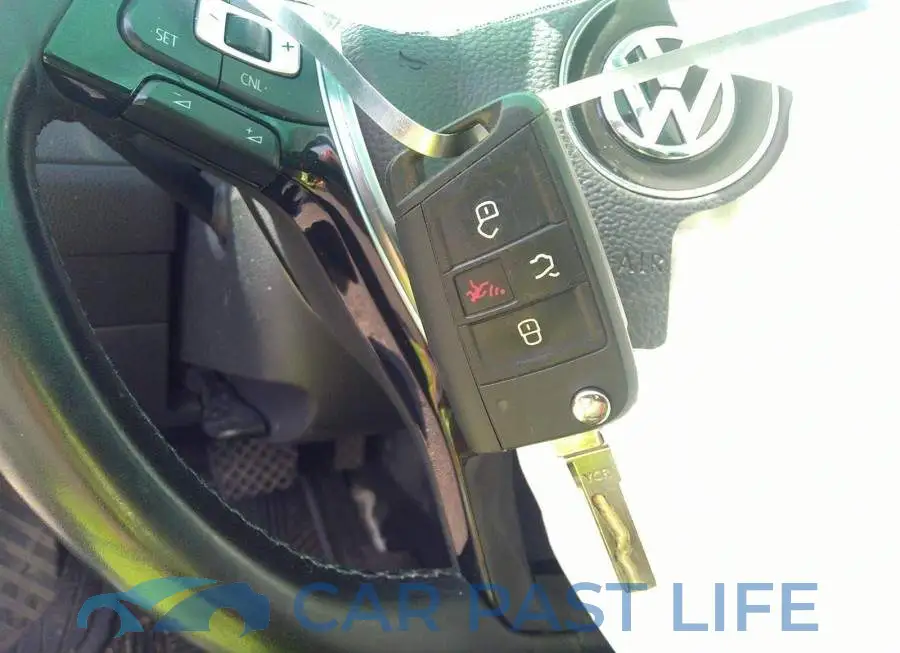3VW217AU8HM053003# 11