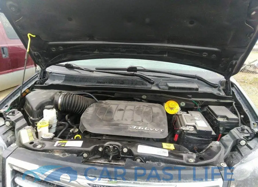 2C4RC1HG8GR270163# 10